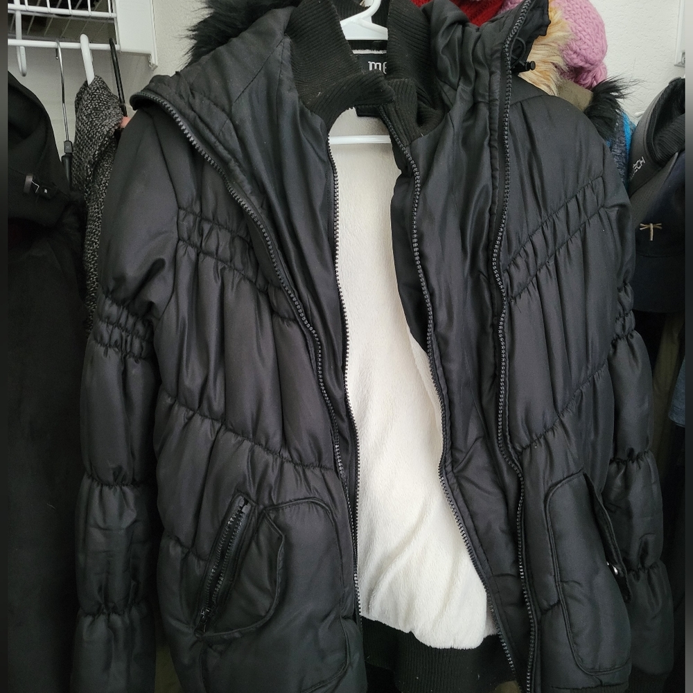Puffy women jacket